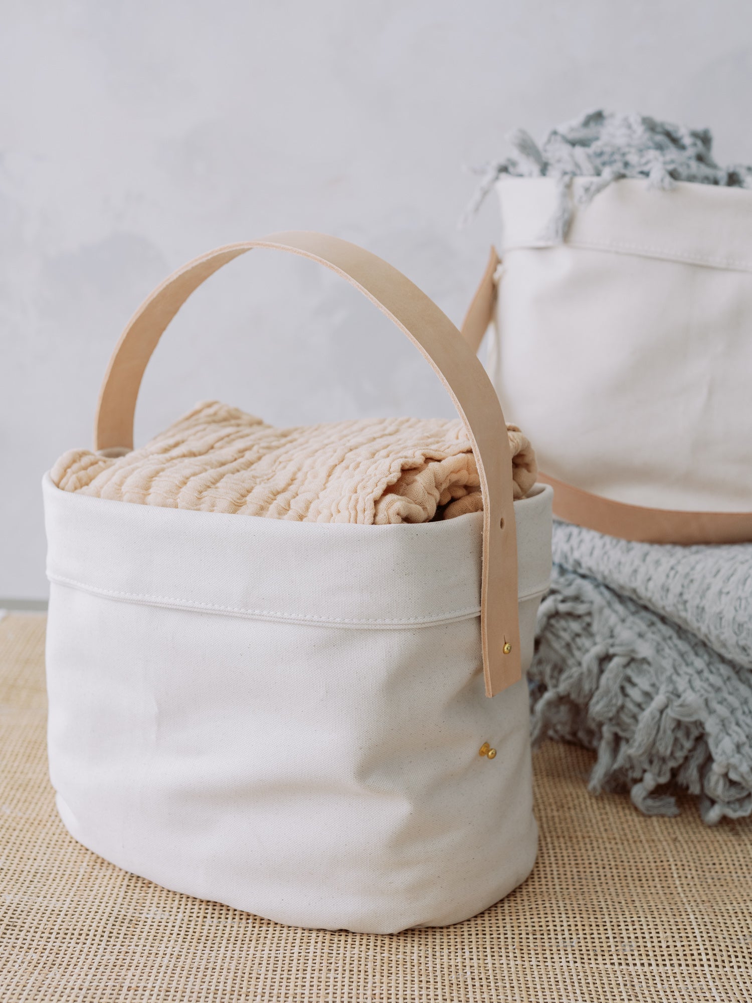 Adjustable 100% Cotton Canvas Basket