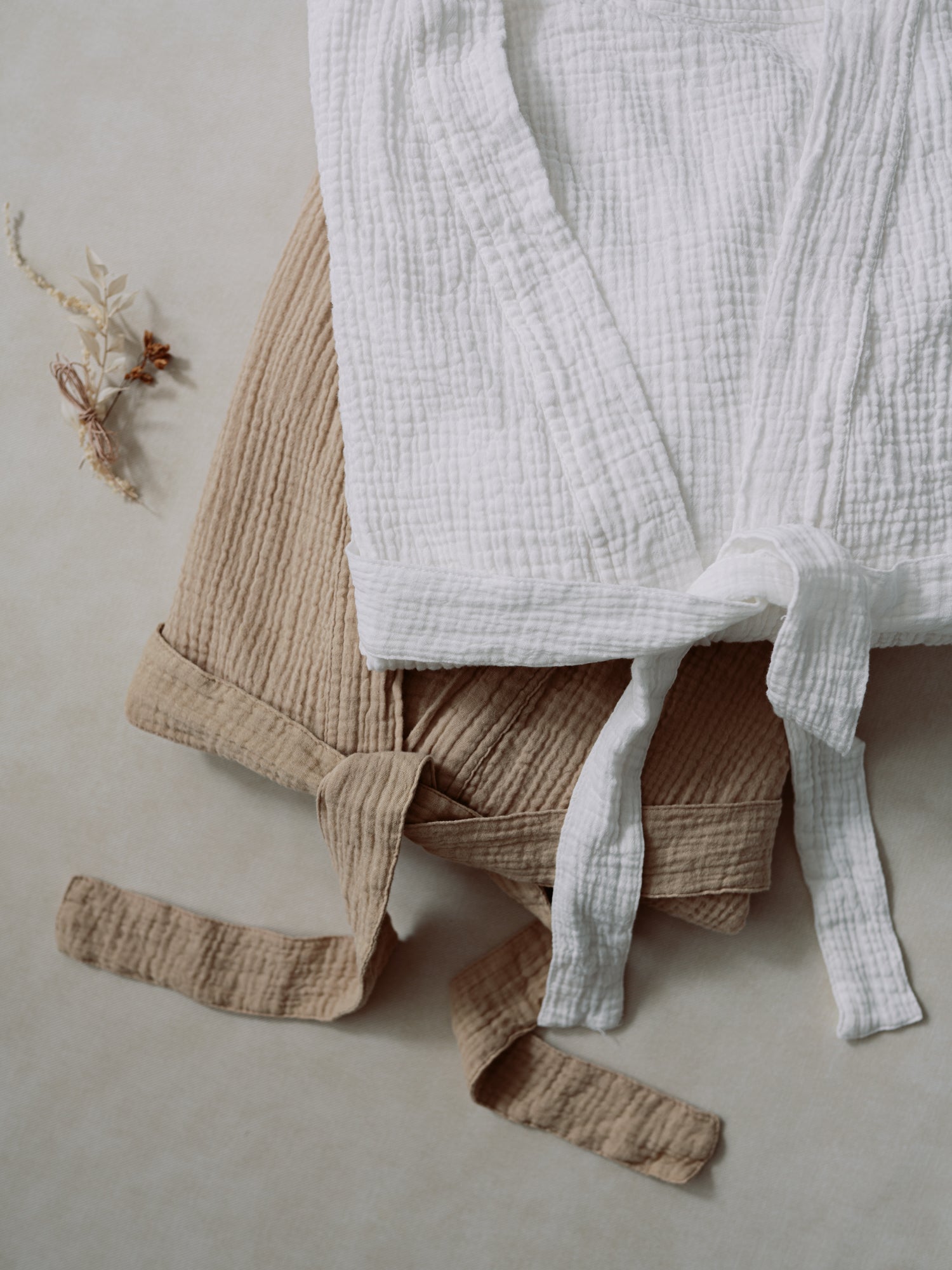 The Madeleine Crinkle-Crêpe Cotton Robe
